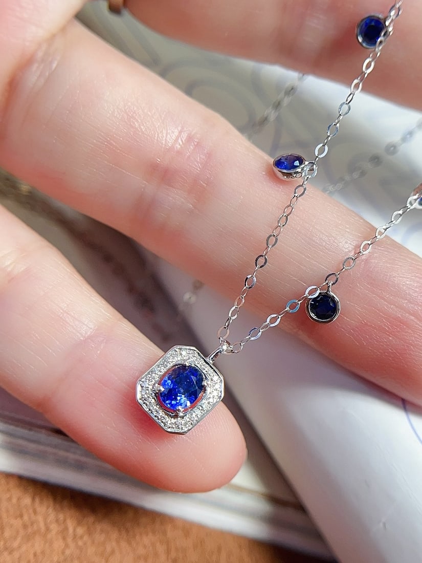18K Gold Royal Blue Sapphire Necklace - 4