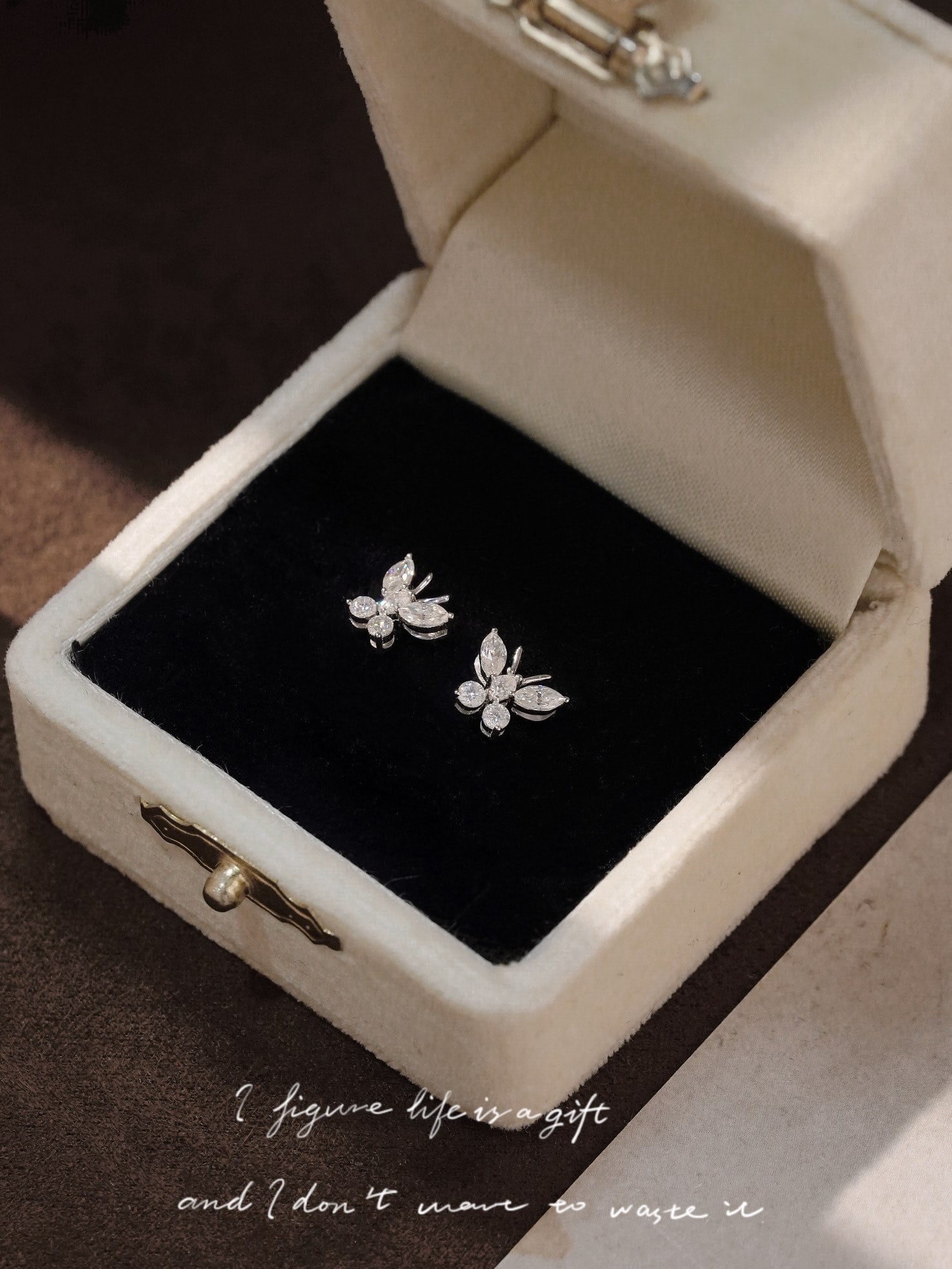 18K Gold Moissanite Earrings - 3