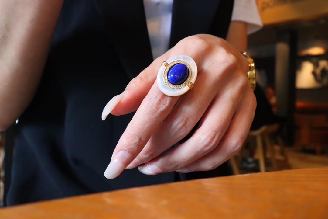 Natural Lapis Lazuli and Natural White Mother-of-Pearl Ring - 4