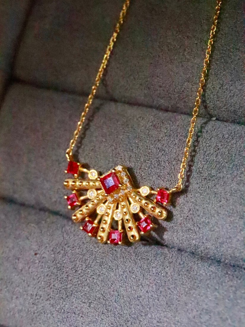 18K Gold Natural Pigeon's Blood Red Ruby Necklace - 2