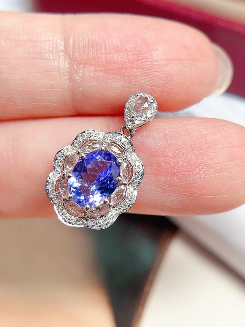 18K Gold Tanzanite Pendant - 3
