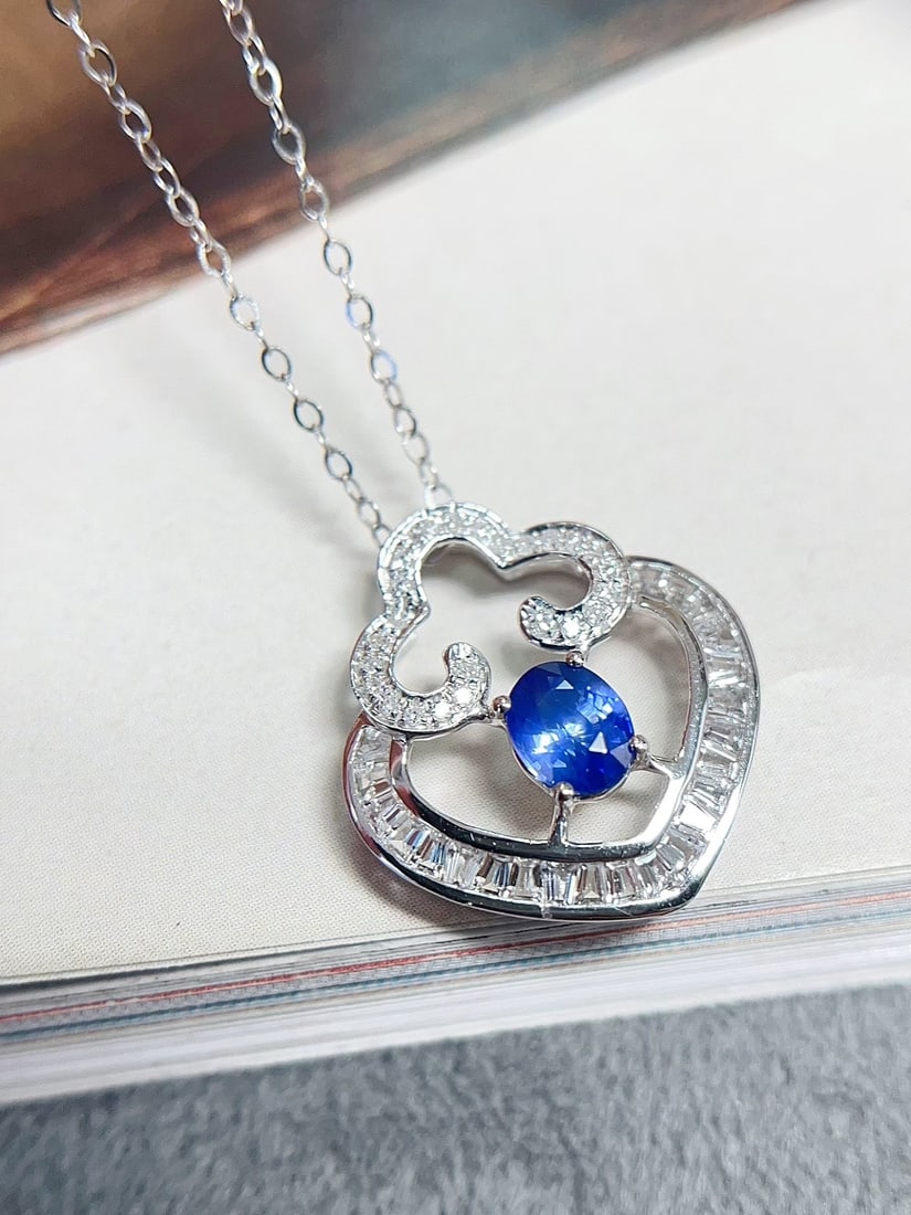 18K Gold Rich Blue Sapphire Collarbone Necklace - 4