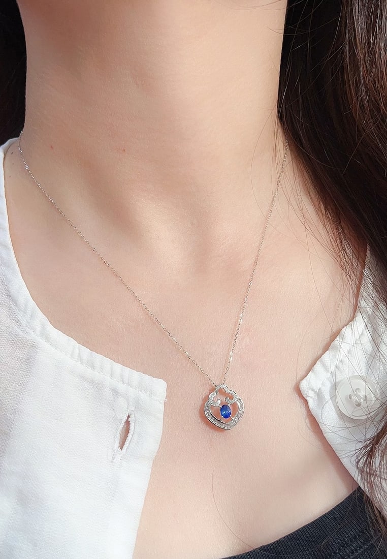 18K Gold Rich Blue Sapphire Collarbone Necklace - 5