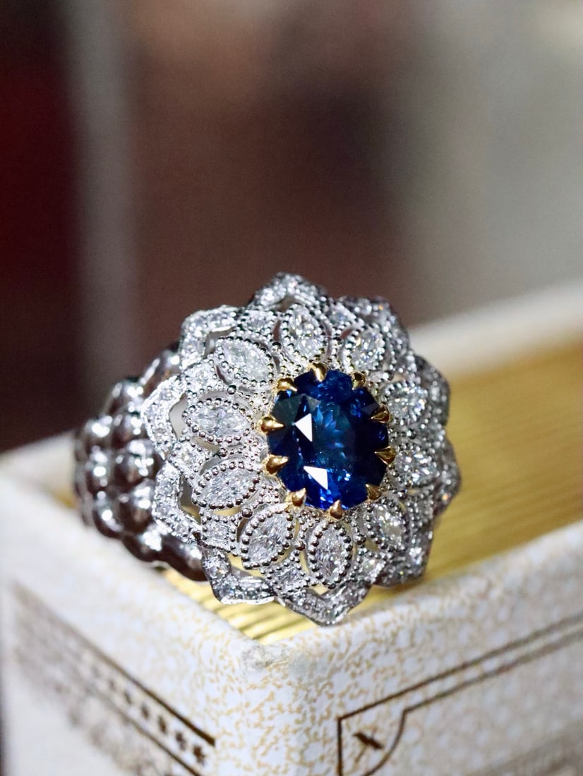 Platinum Natural Sapphire Ring - 3