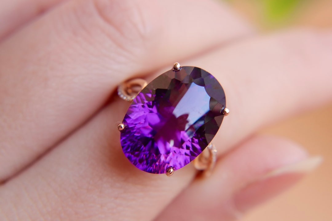 18K Gold Amethyst Diamond Ring - 2