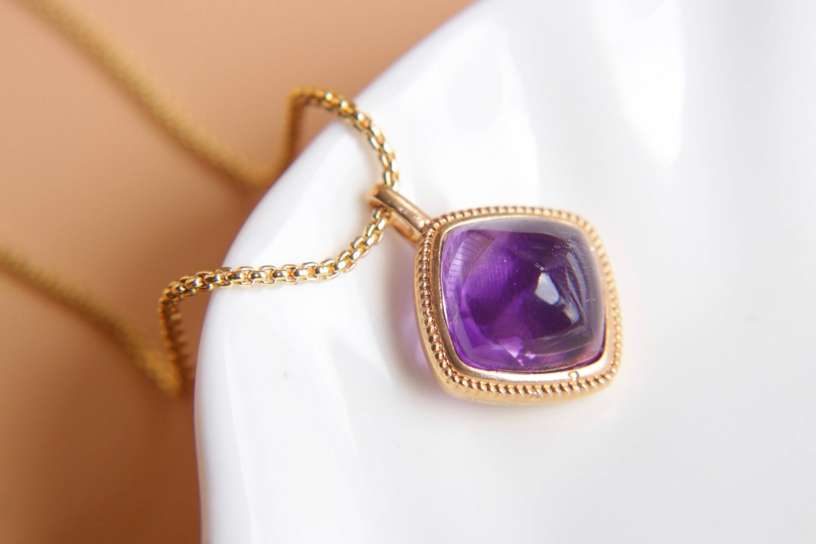 18K Gold Natural Amethyst Pendant - 9