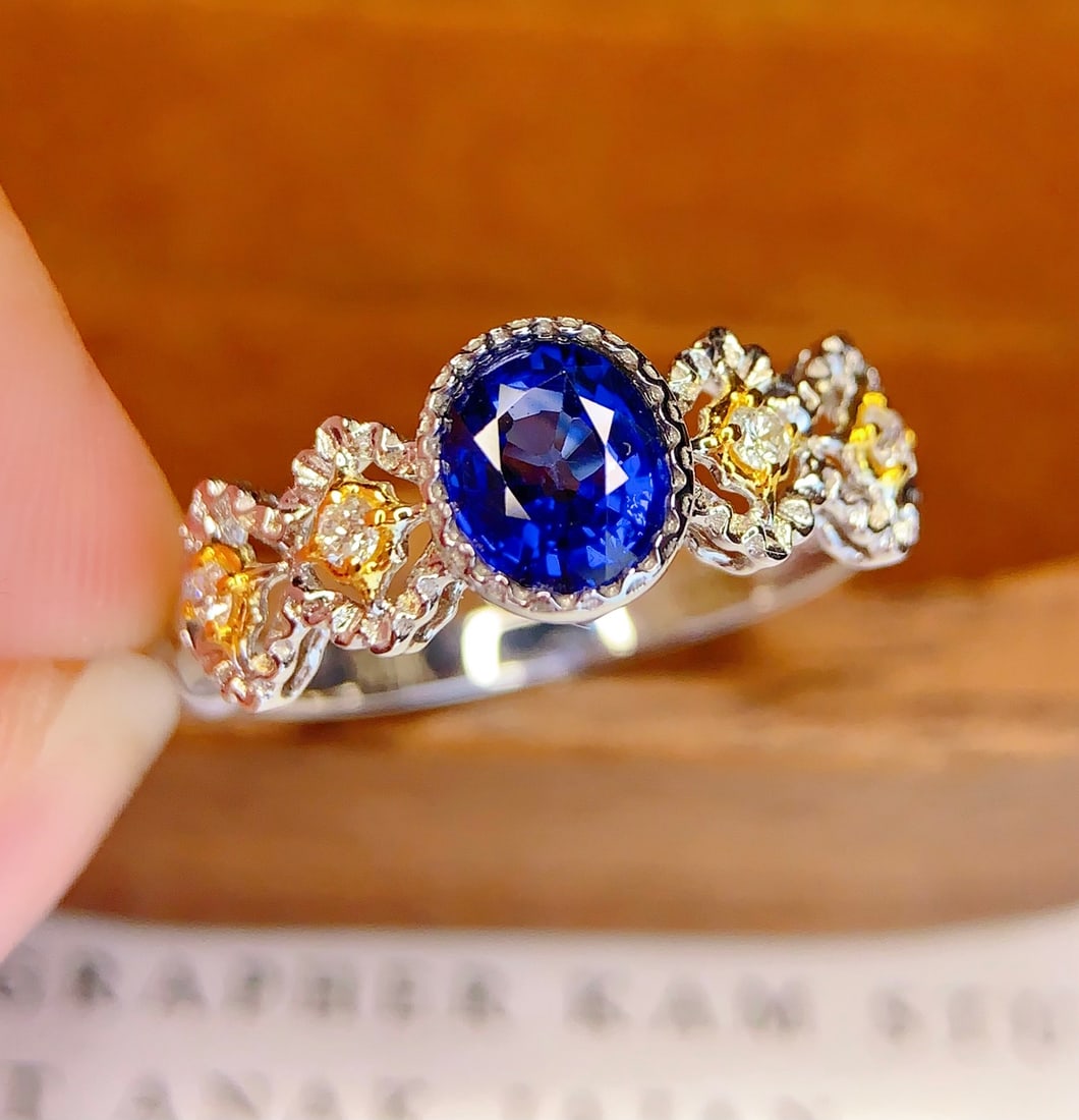 18K Gold Natural Sapphire Ring - 2