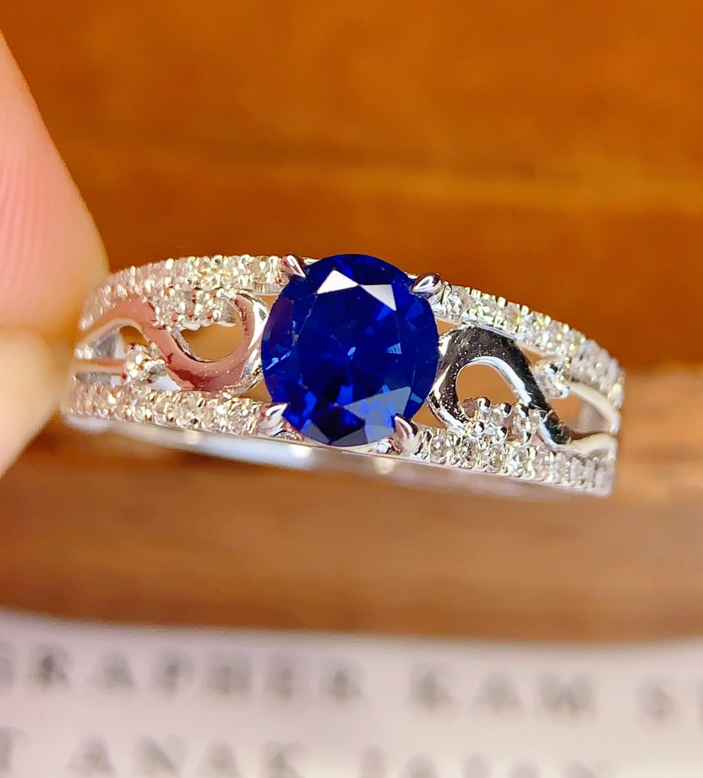 18K Gold Natural Sapphire Ring - 2