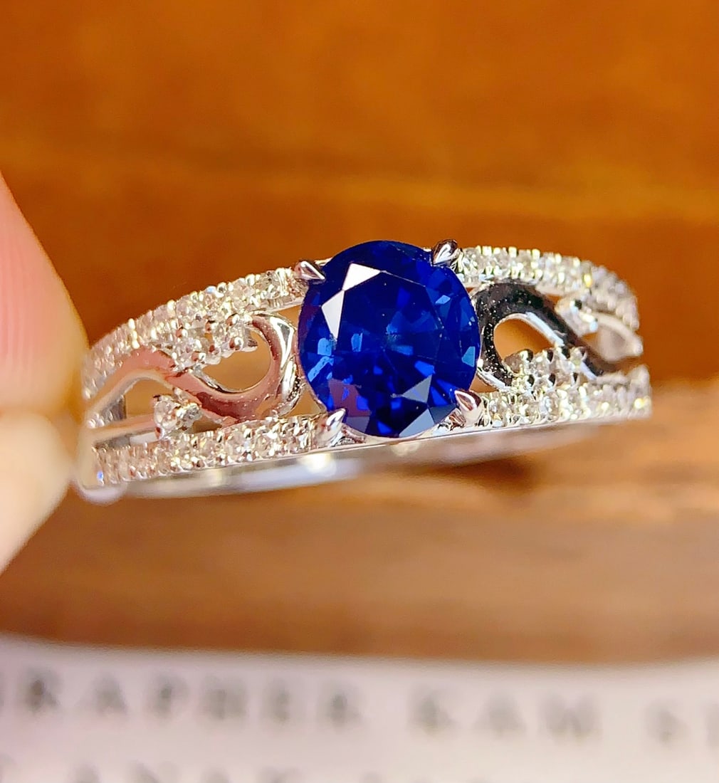 18K Gold Natural Sapphire Ring - 4