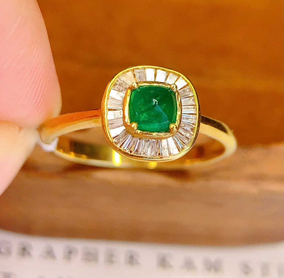18K Gold Natural Emerald Ring - 5