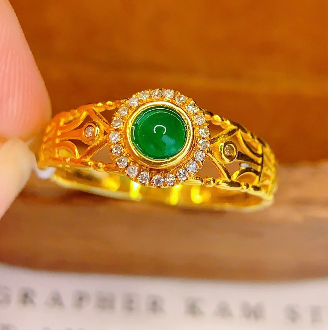 18K Gold Natural Emerald Ring - 2