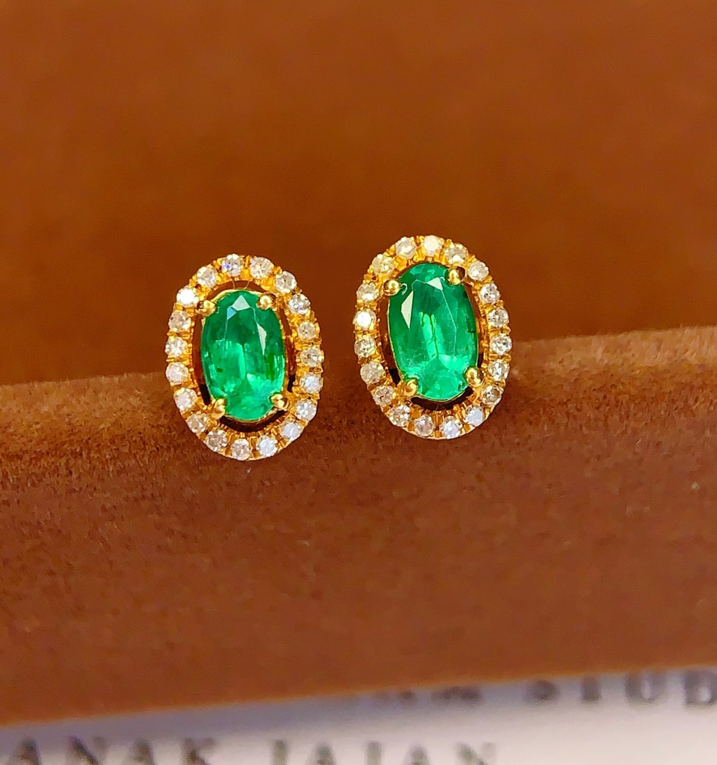 18K Gold Natural Emerald Earrings - 3