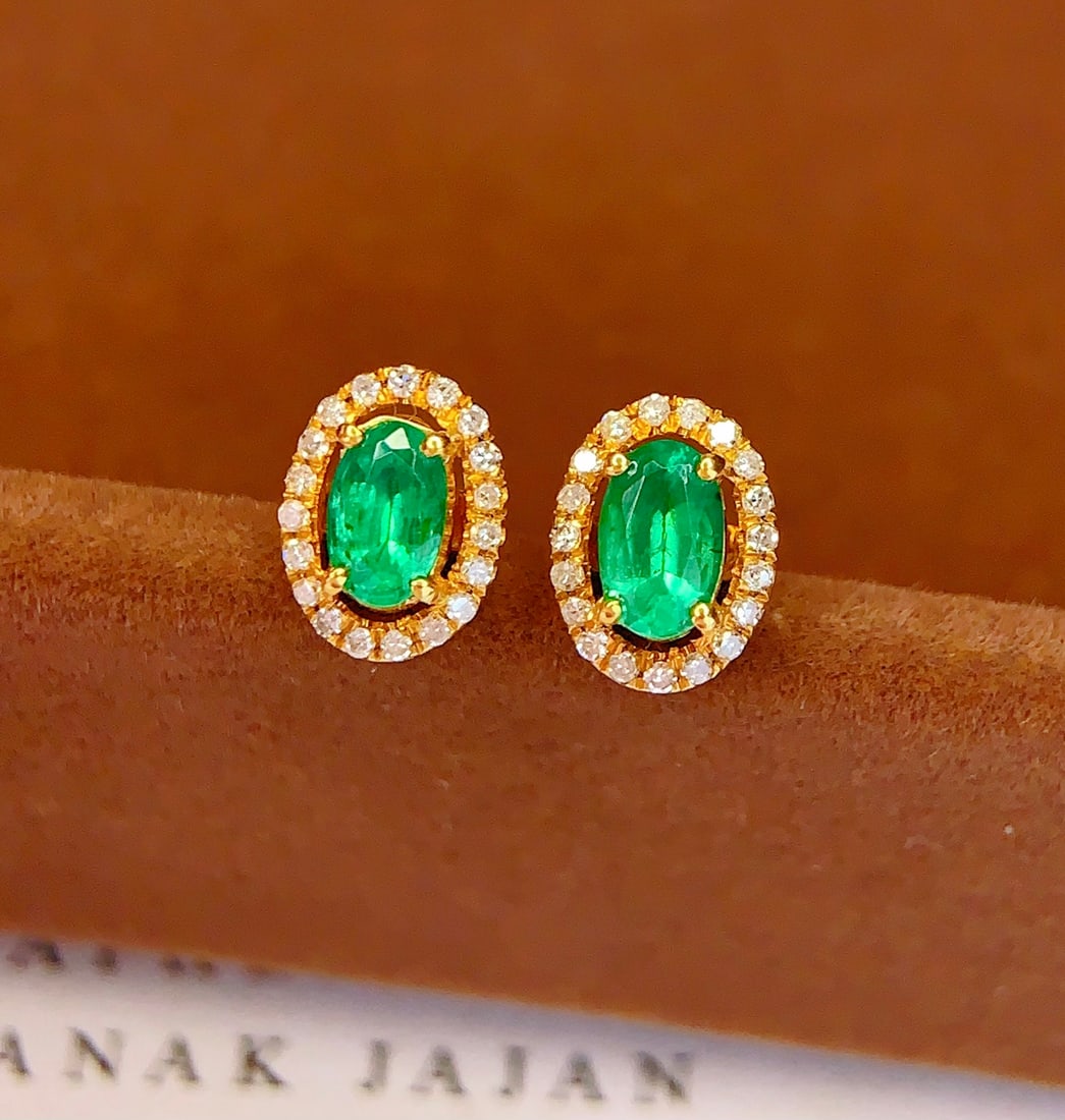 18K Gold Natural Emerald Earrings - 4