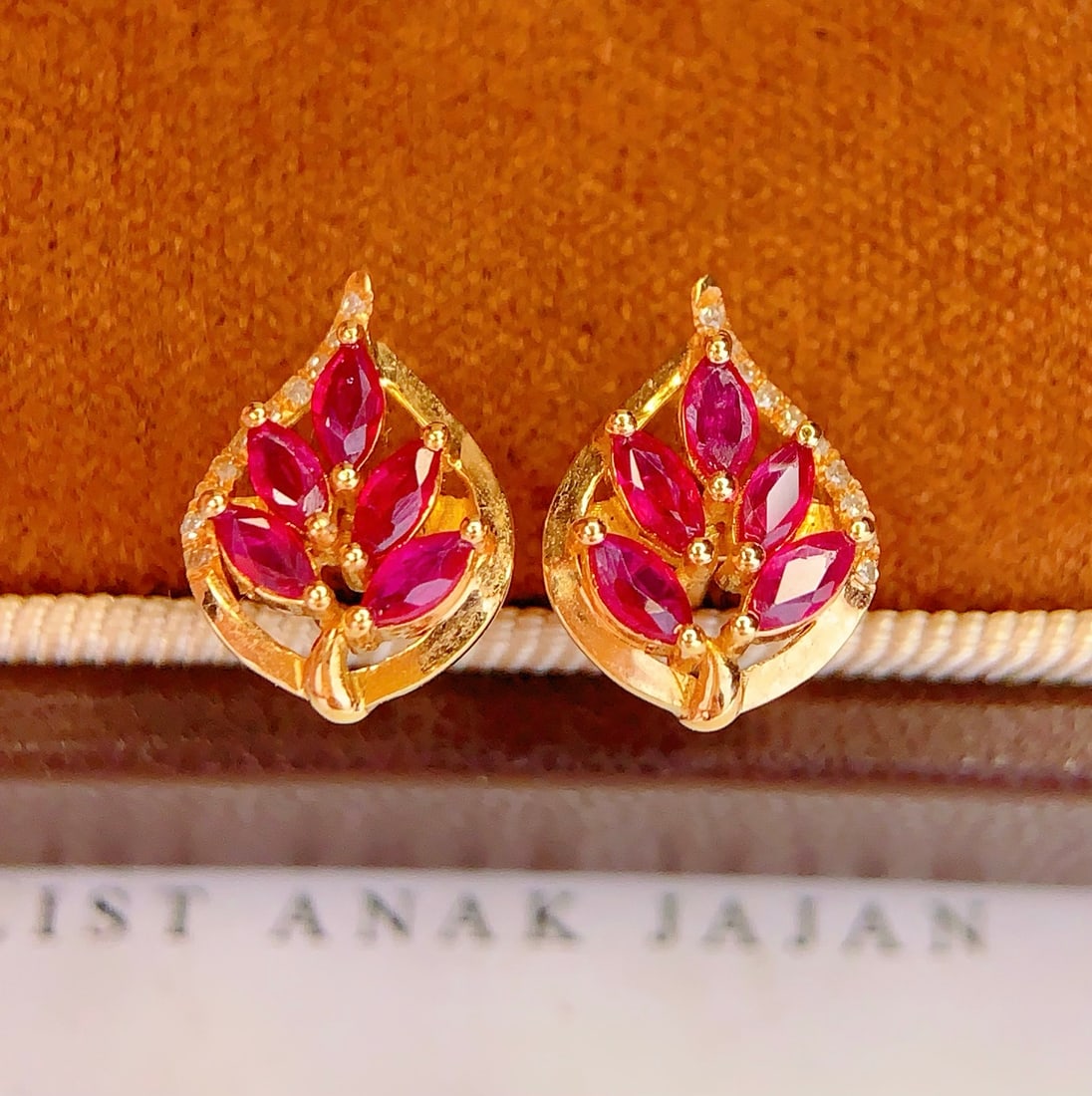 18K Gold Natural Ruby Earrings - 4