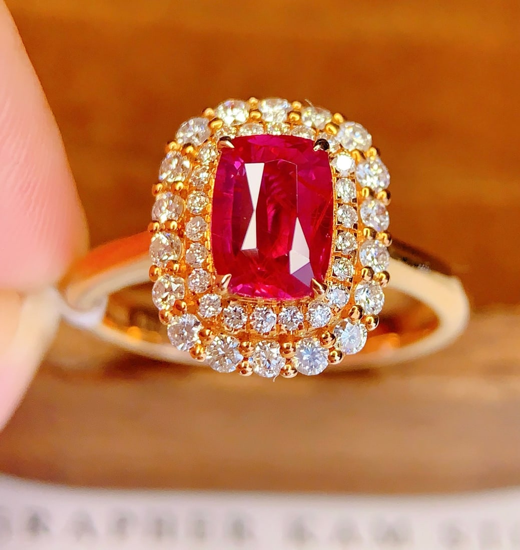 18K Gold Natural Unheated Ruby Ring - 2