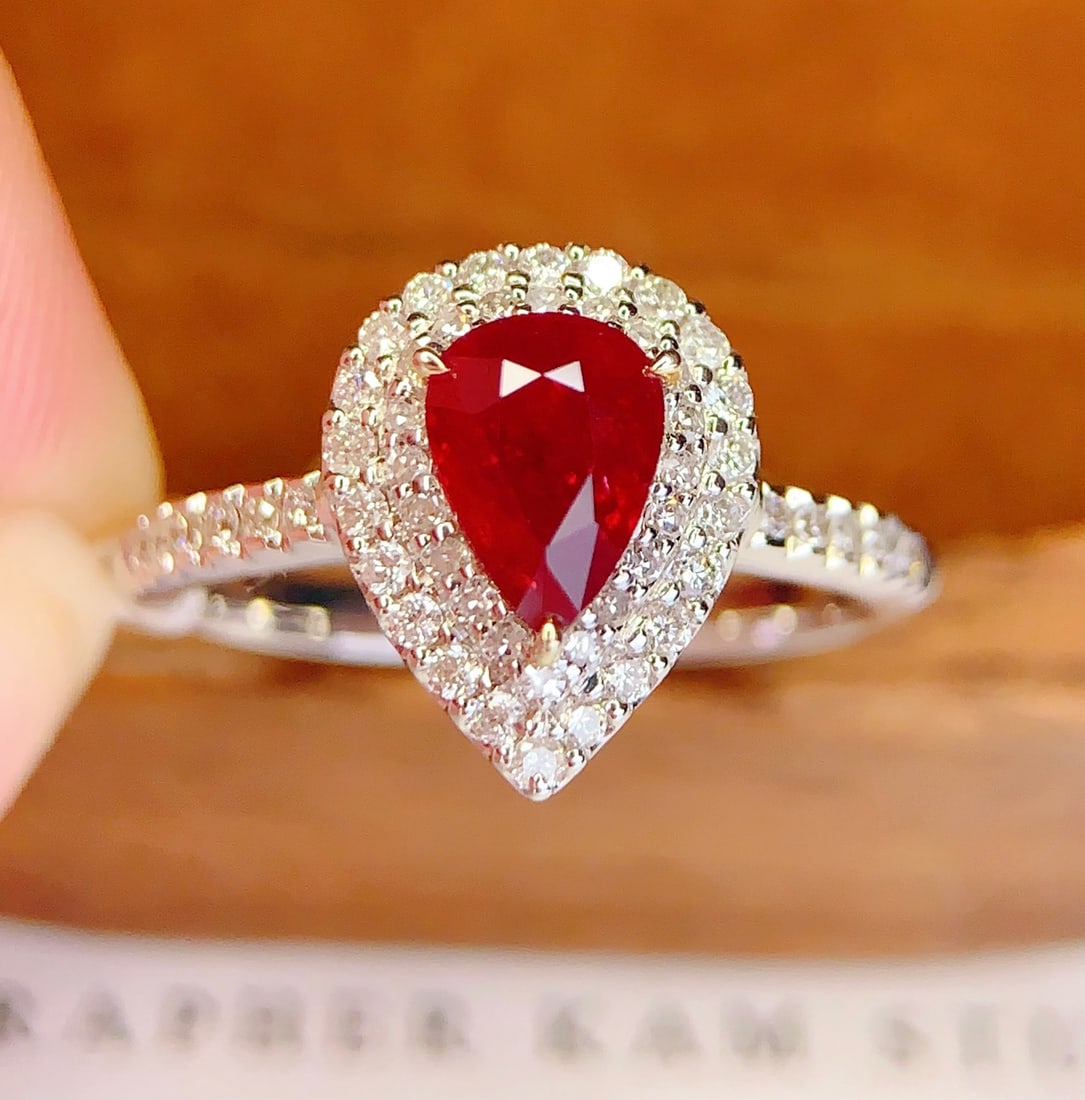 18K Gold Natural Unheated Ruby Ring - 4