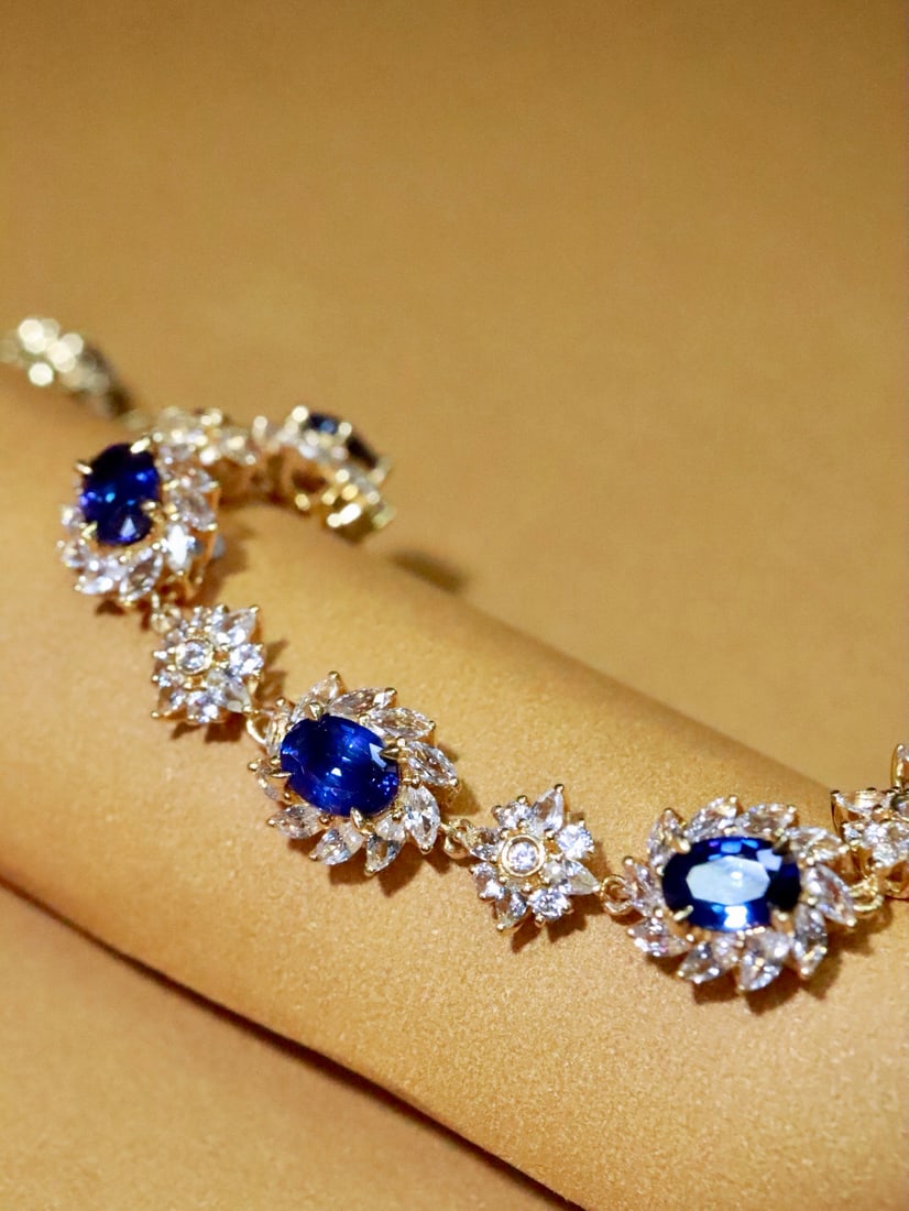 18K Gold Sapphire Bracelet - 5