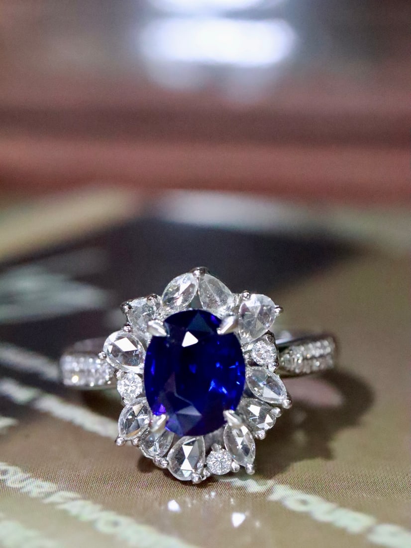 Platinum Natural Sapphire Ring - 4