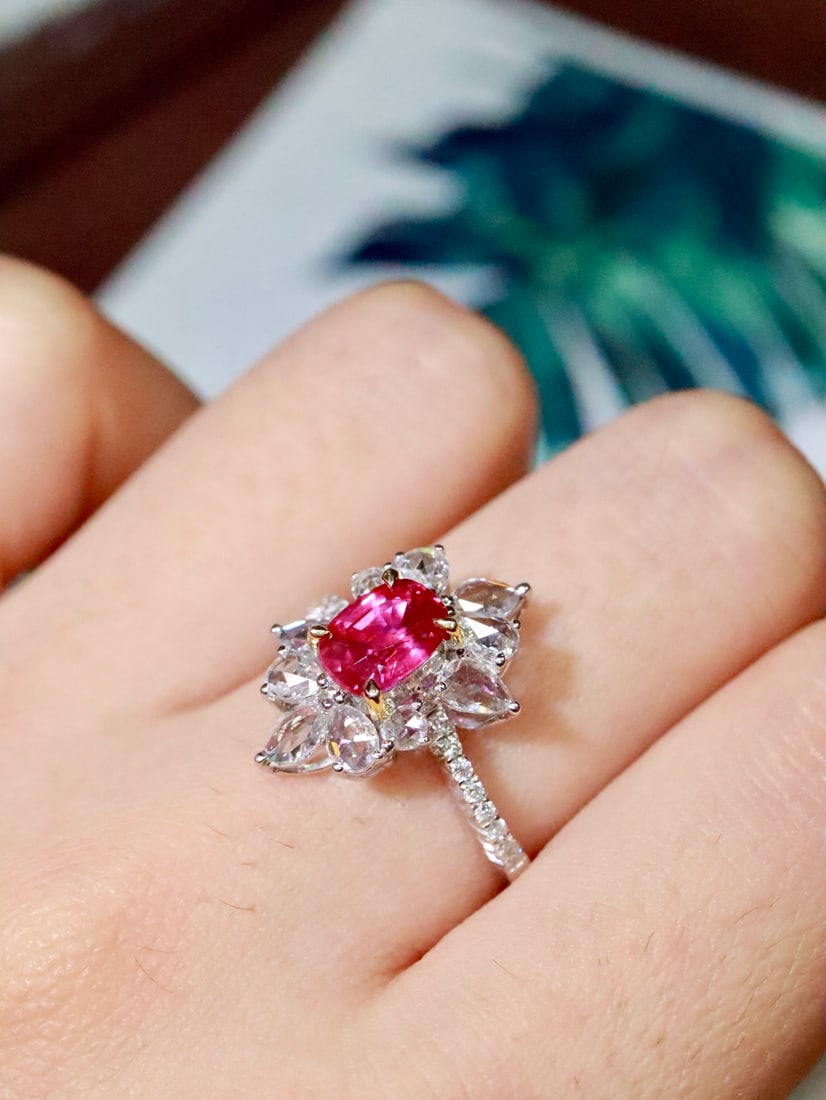 18K Gold Natural Unheated Ruby Ring - 2