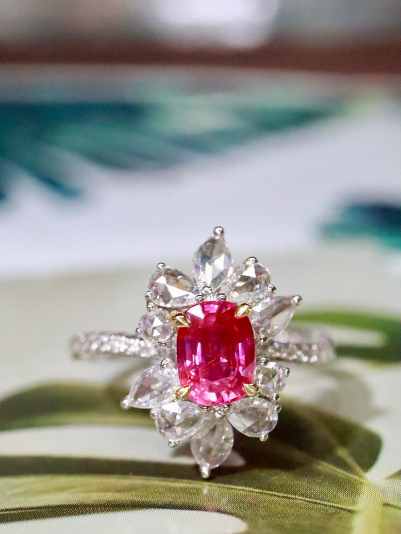 18K Gold Natural Unheated Ruby Ring - 4