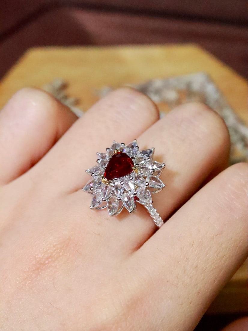 18K Gold Natural Unheated Ruby Ring - 7