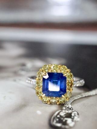18K Gold Natural Blue Sapphire Ring - 2