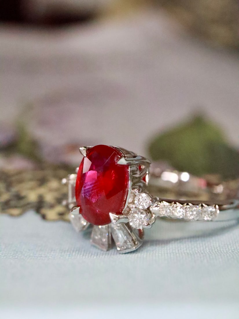 Platinum Natural Pigeon's Blood Red Ruby Ring - 6