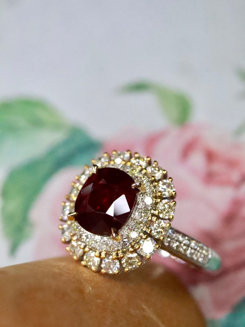18K Gold Natural Ruby Ring - 6