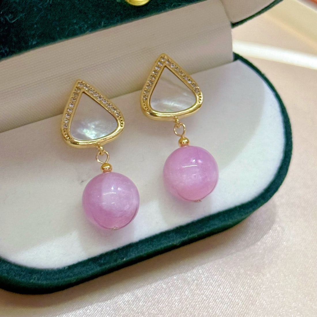 Natural Kunzite and Mother-of-Pearl Earrings - 4