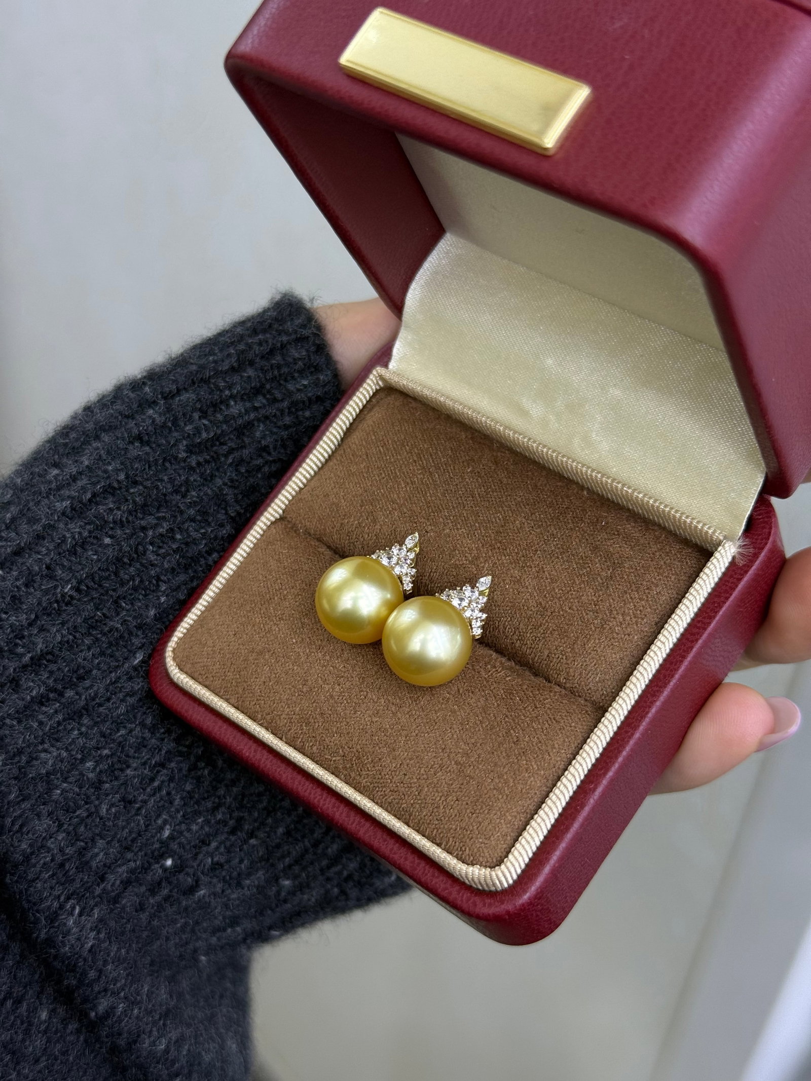 18K Gold South Sea Golden Pearl Earrings - 4
