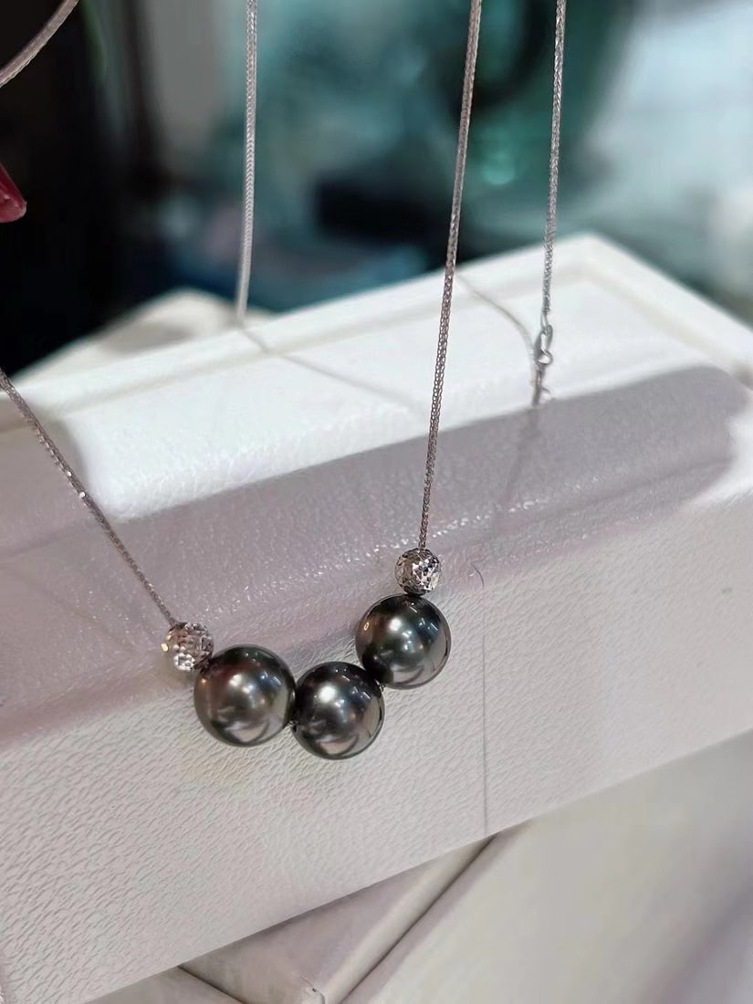 18K White Gold Natural Tahitian Pearl Necklace - 2