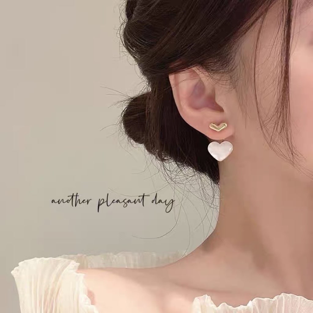 18K Gold Natural White Mother-of-Pearl Earrings - 3