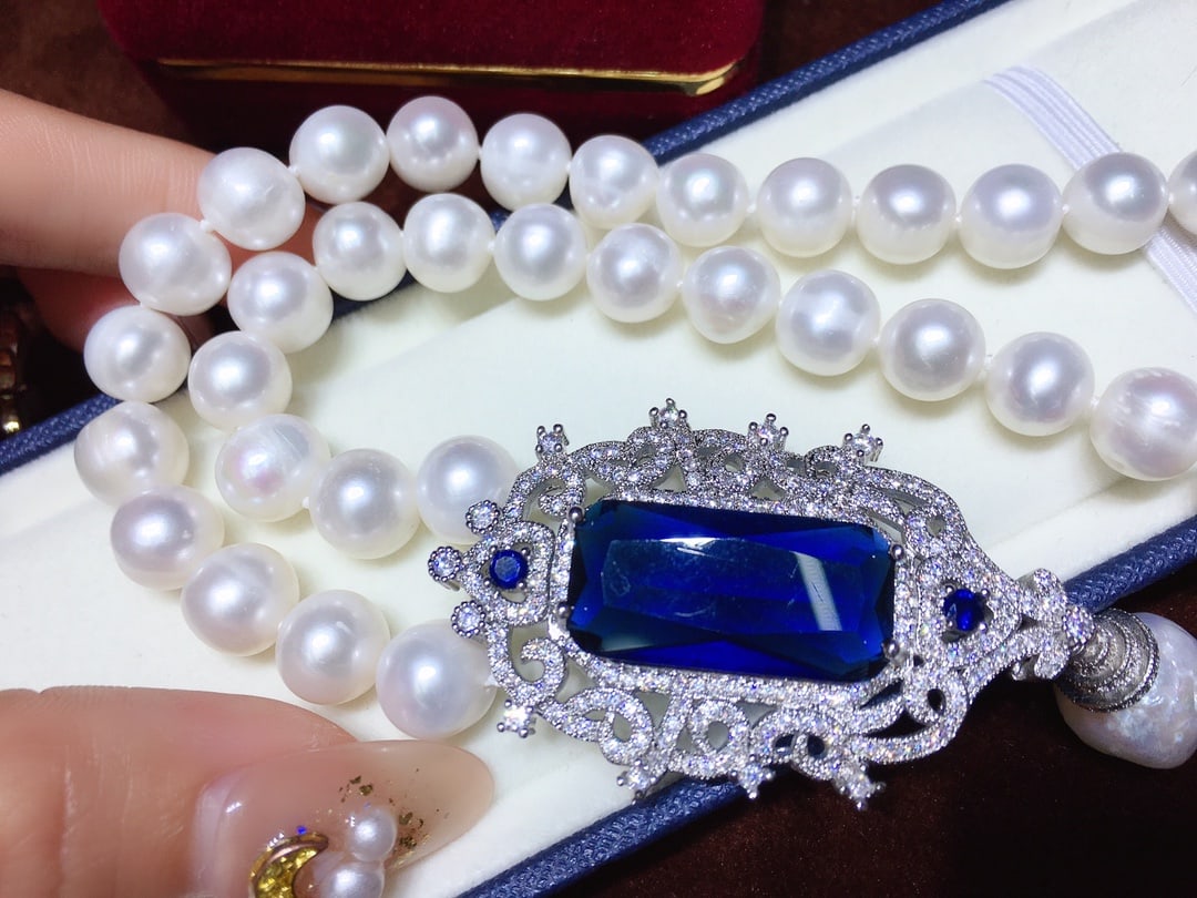 Natural White Pearl Necklace - 4
