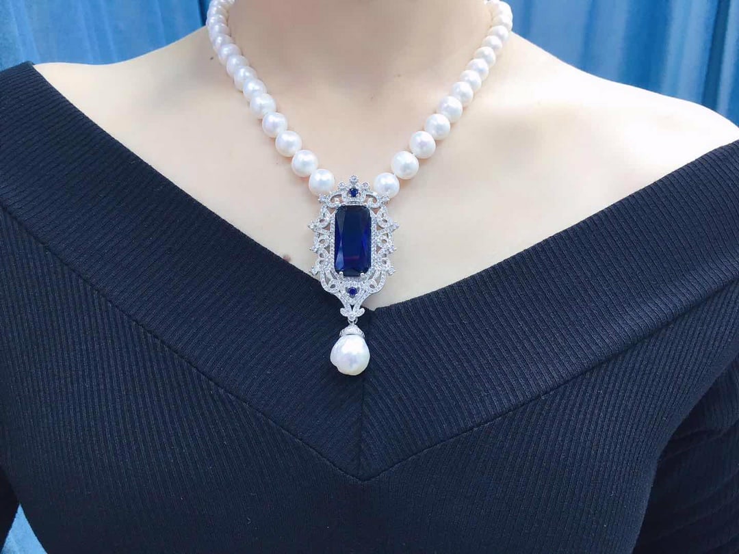 Natural White Pearl Necklace - 5