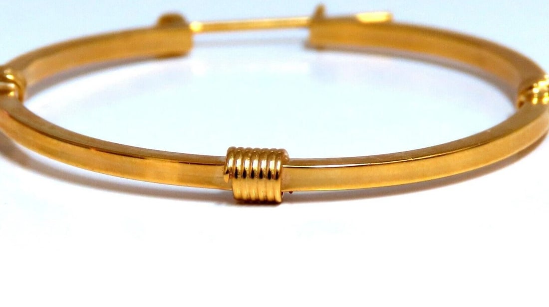 14Kt Gold Hoop Earrings Barbed Wrap 12082 - 3