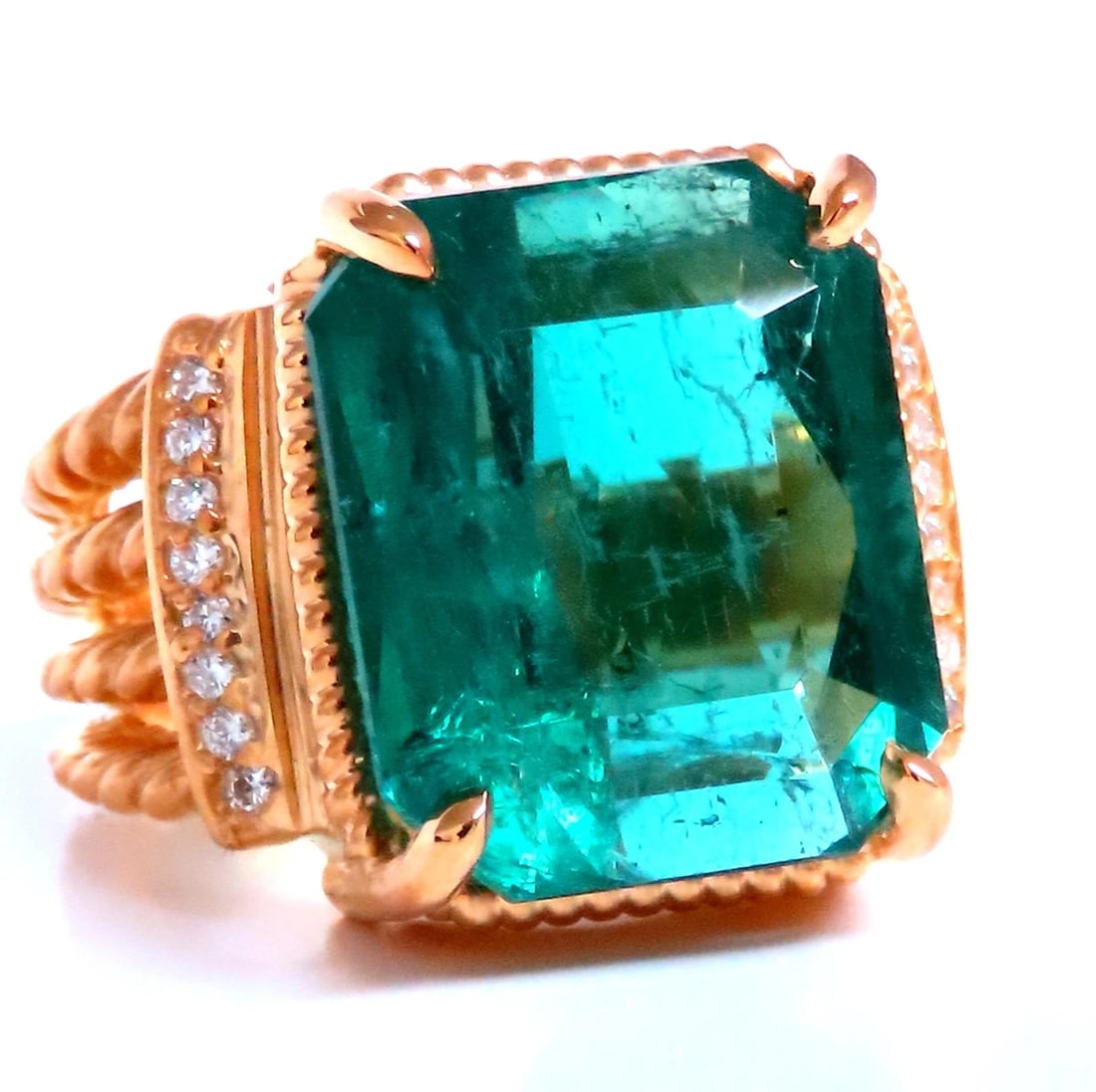 GIA Certified 12.70ct Natural Emerald Diamonds Ring 18kt 44214: Title: GIA Certified 12.70ct Natural Emerald Diamonds Ring 18kt 44214 $35,000.00 PRODUCT DESCRIPTION GIA Certified Emerald Ring 12.70ct Natural Emerald Cut, Emerald. 15.8 x 13.1 x 7.7mm Clean Clarity