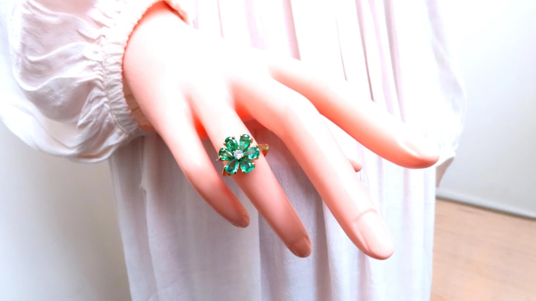 Natural Emerald Diamonds Cluster Earrings Ring Suite 18kt 12503 - 7
