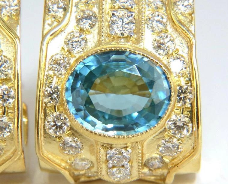 13.14 Carat Natural Vivid Blue Zircon Diamonds Clip Earrings 18kt ref 12312 - 5