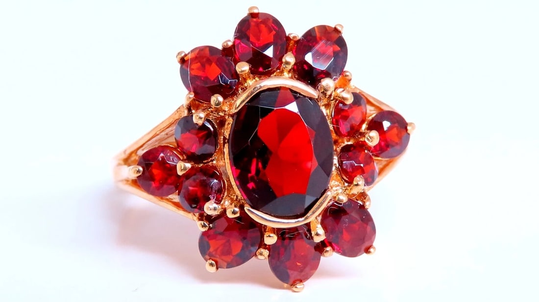 3ct Natural Garnet Cluster Ring 14kt Gold: 3ct Natural Garnet Ring 16 x 16mm deck Clean Clarity & Transparent Vivid Deep pomegranate Red 14kt. yellow gold 4.6 grams Ring Current size: 6.25 Depth of ring: 6.7mm (Free Resize Service, Please
