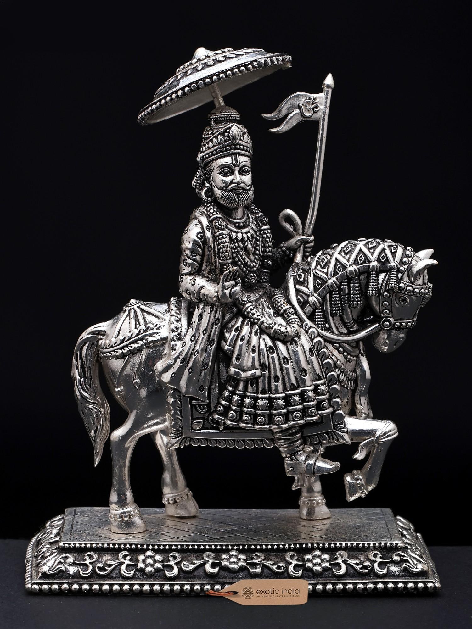 6" Small Superfine Baba Ramdev Pir | Silver Plated Brass Statue (1 of 2)