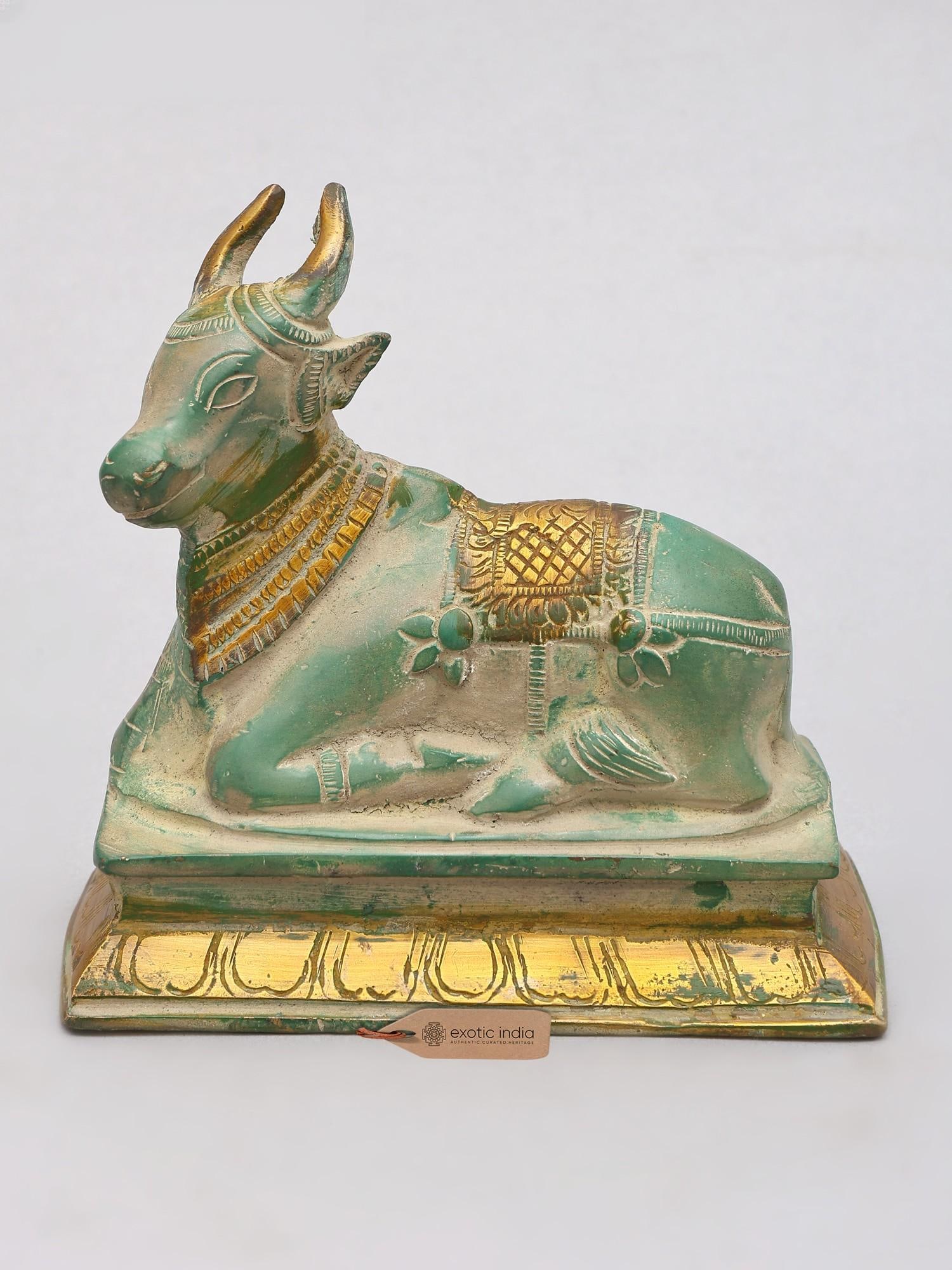 5" Small Green and Gold Nandi Statue in Brass: Description: 5" Small Green and Gold Nandi Statue in Brass