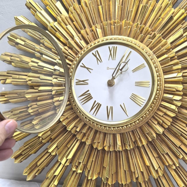 1969 Syroco Large Starburst Wall Clock Gold Gilt, Mid Century Modern Sunburst Statement Decor - 10