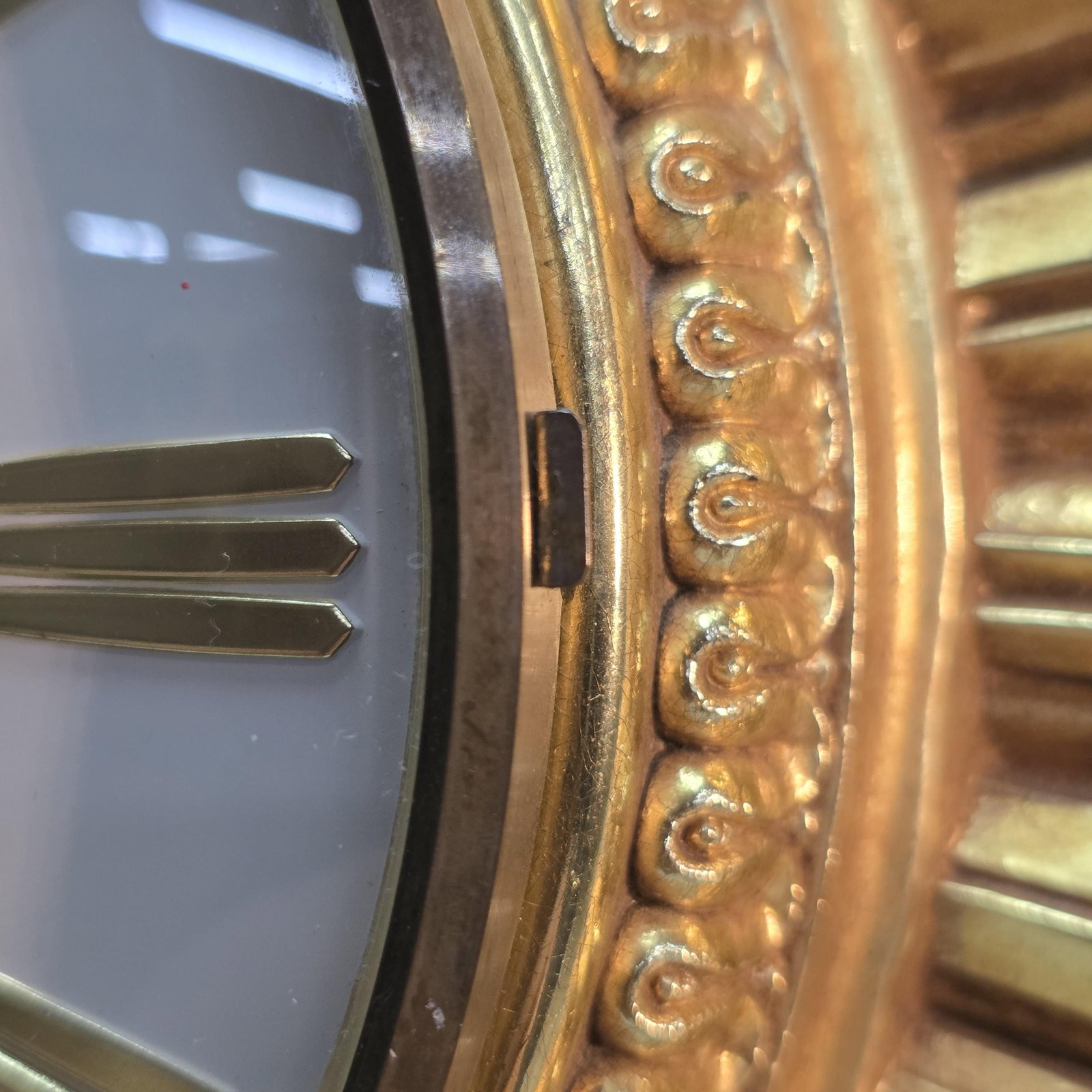 1969 Syroco Large Starburst Wall Clock Gold Gilt, Mid Century Modern Sunburst Statement Decor - 7