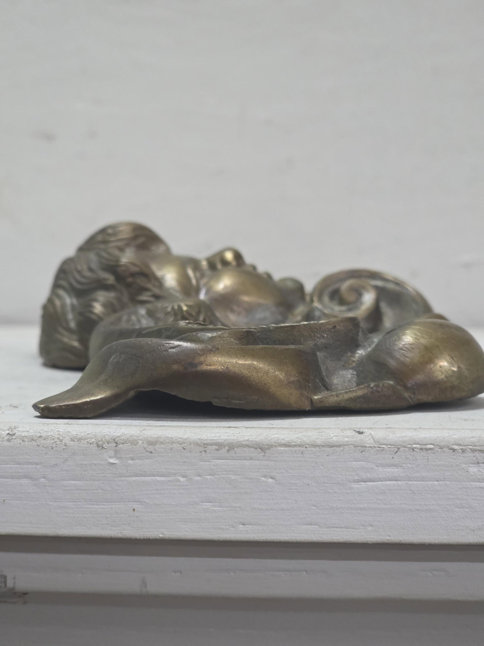 1960 Brass Cherub Wall Plaque Large Baroque Putto Medallion Ornate Decor - 2
