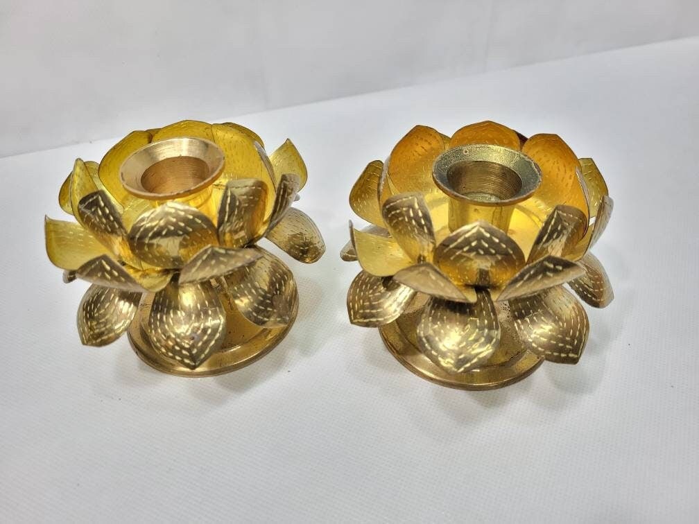 1970 Brass Lotus Candle Holders Pair Mid Century Brutalist Metal Flowers Hollywood Regency - 3