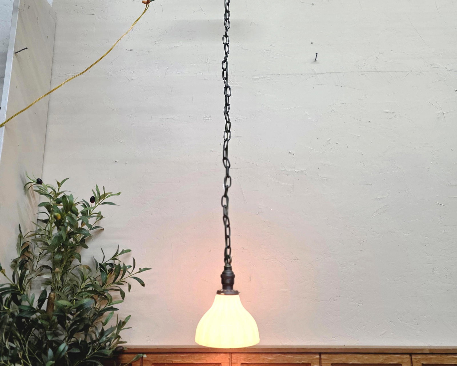 Vintage Brass Pendant Light Milk Glass Globe Rewired, Old House Kitchen Fixture, New Wiring: Real antique brass and heavy old milk glass glow — not a reproduction. This antique ribbed milk glass pendant light brings authentic old-house character to a kitchen, pantry, hallway, powder roo