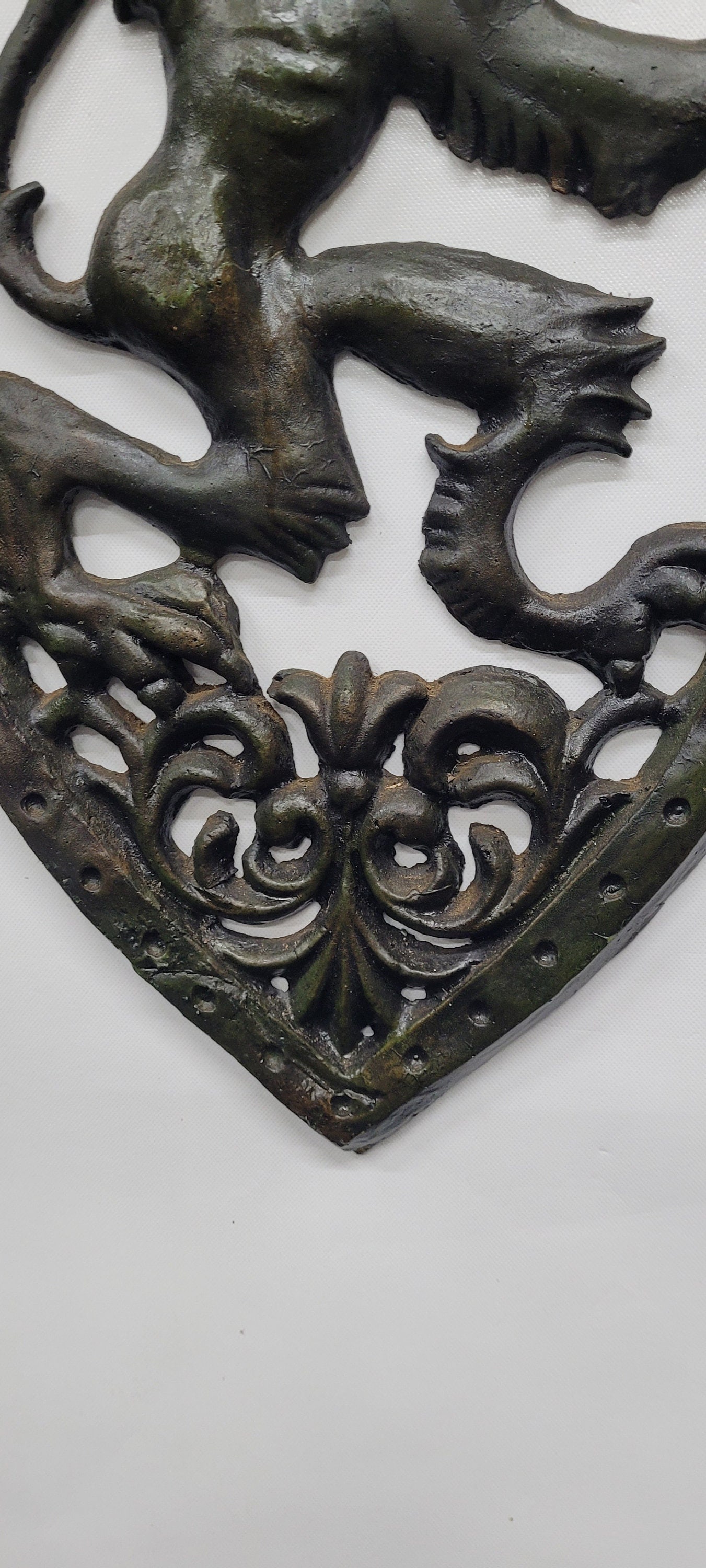 Vintage Lions Medallion Castlecore Heraldic Dark Academia Architectural Salvage - 5