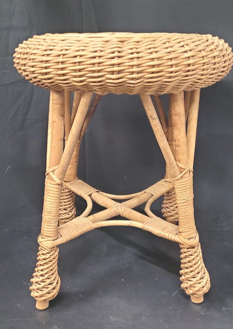 Vintage Rattan Mushroom Stool Wicker Plant Stand Organic Accent Table Mid Century Natural (1 of 7)