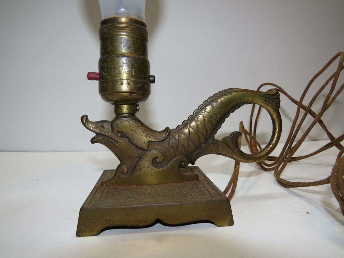 Chinoiserie Brass Sea Serpent Lamp Capiz Shell Shade Arts & Crafts Mini Fish Desk Light - 8