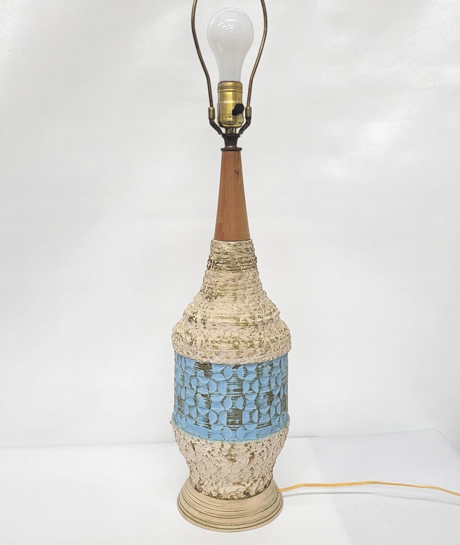 1960s Fat Lava Ceramic Lamp, MCM Walnut Neck, Atomic Drip Glaze Pottery - 7